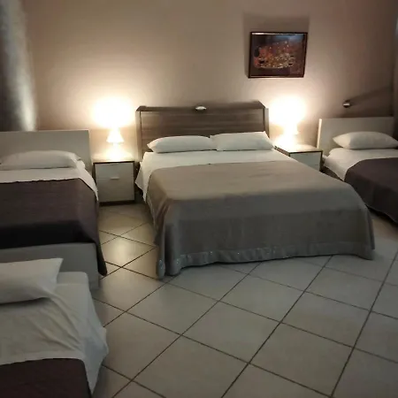 Caffe Bed & Breakfast Noci