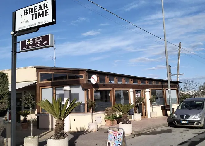 לינה וארוחת בוקר Caffe