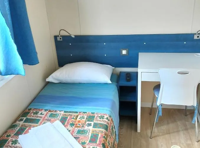 Caffe Alojamento de Acomodação e Pequeno-almoço 3*